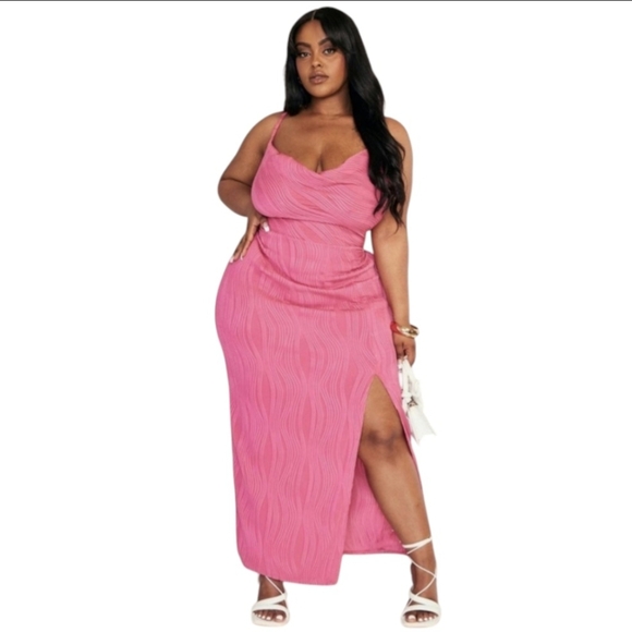 Pretty Little Thing Barbie Pink Textured Cowl Neck Side Split Dress Plus Size 16 - Picture 1 of 15